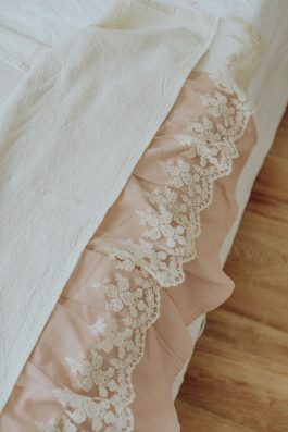 Pie de cama + funda de almohada